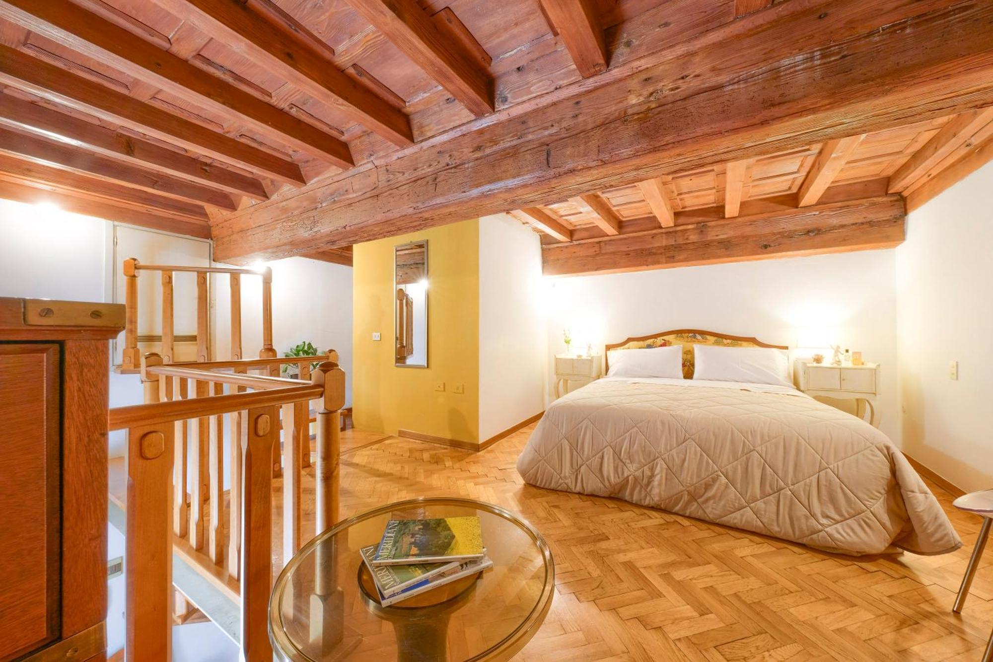 La Casa Di Dante Alighieri Apartment Florence Exterior photo
