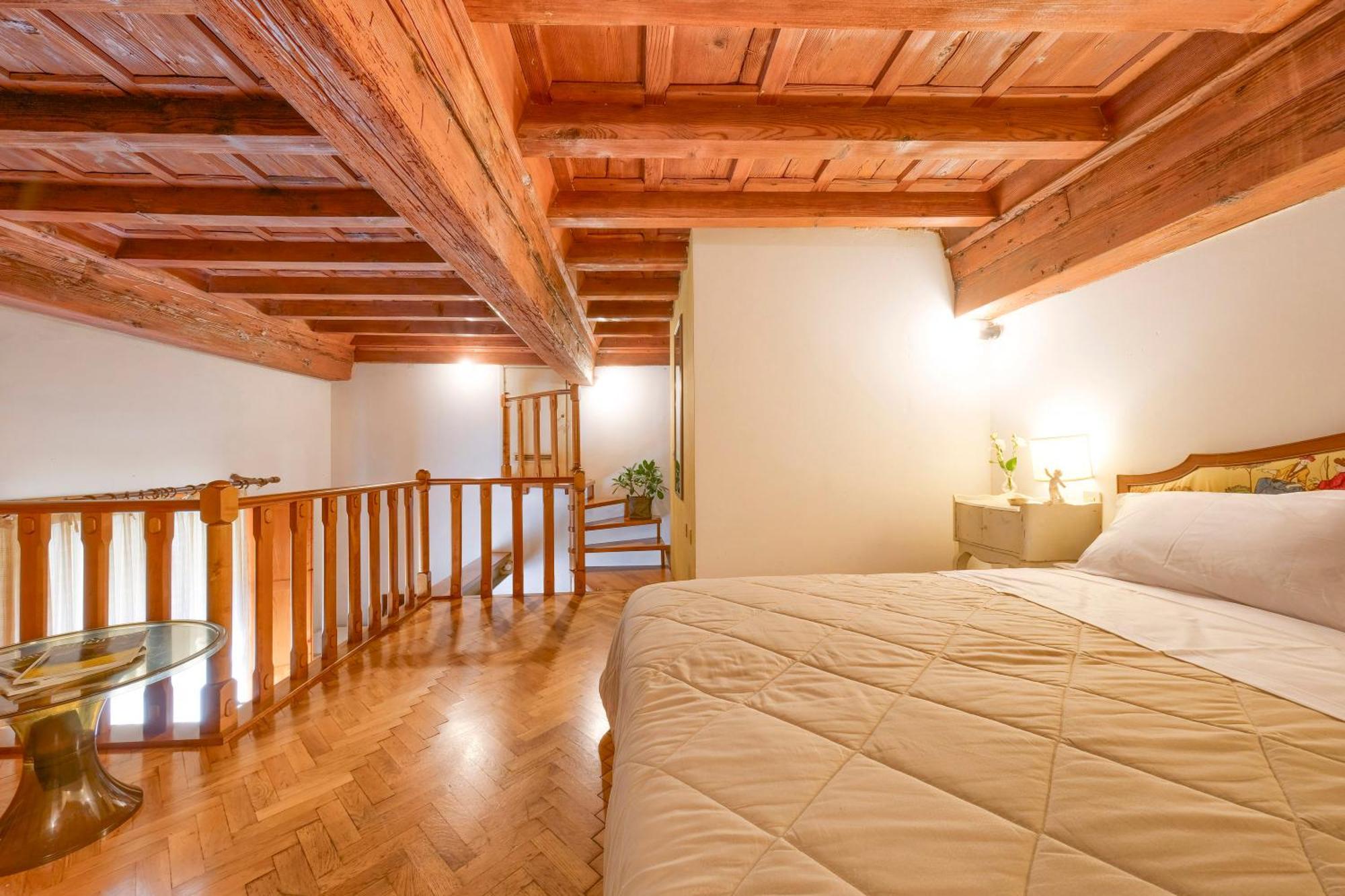 La Casa Di Dante Alighieri Apartment Florence Exterior photo